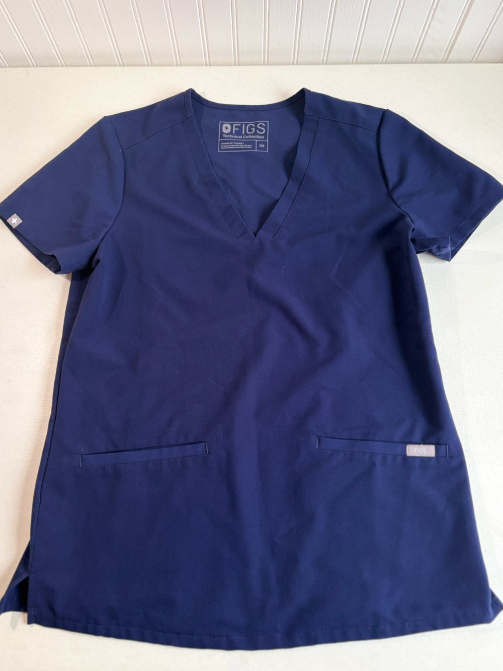 FIGS Women's Scrub Top Technical collection Navy blue XS extra small